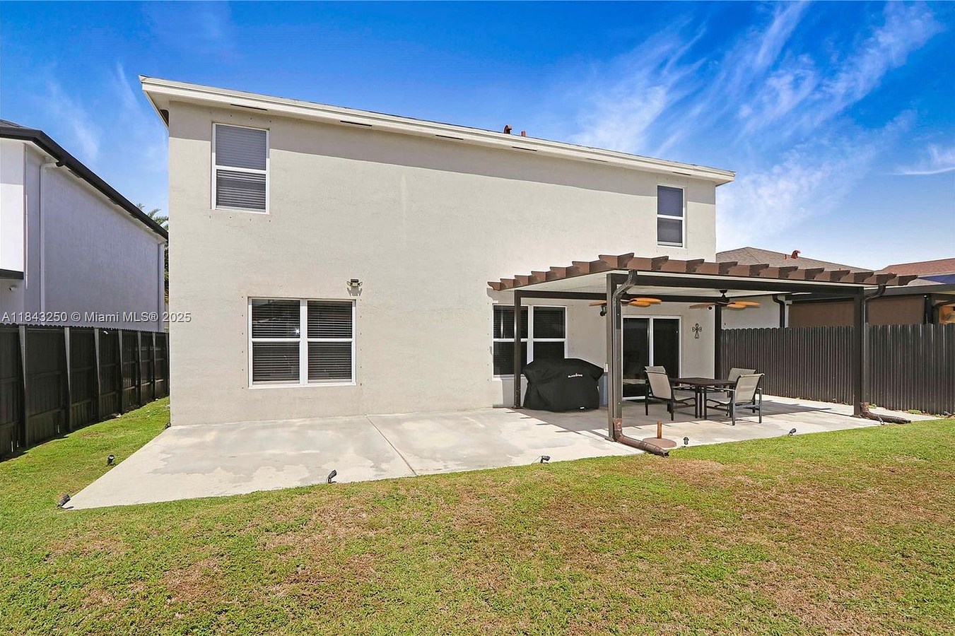 24901 SW 121st Pl, photo 3 of 5
