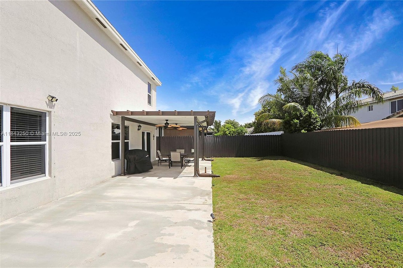 24901 SW 121st Pl, photo 4 of 5