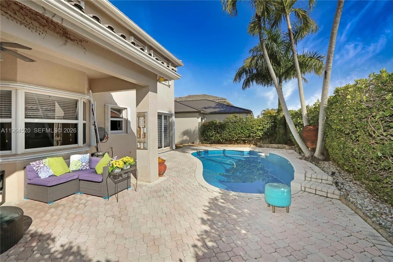 9465 SW 155th Ave, photo 3 of 7
