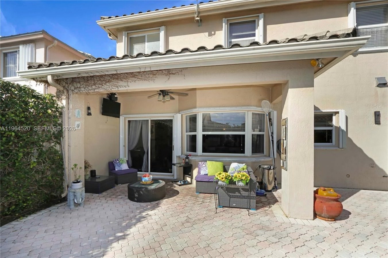 9465 SW 155th Ave, photo 5 of 7